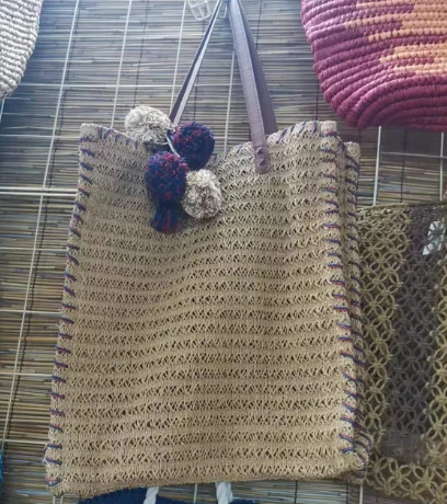 Papirnata kvačkana ženska poletna velika torba