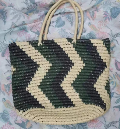 Elegantna ročno tkana torba za plažo iz naravnega papirja