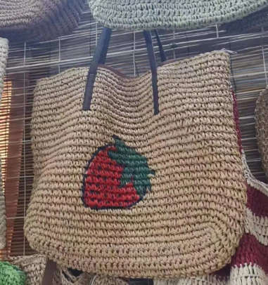 Ženska torba za plažo Strawberry Big Paper